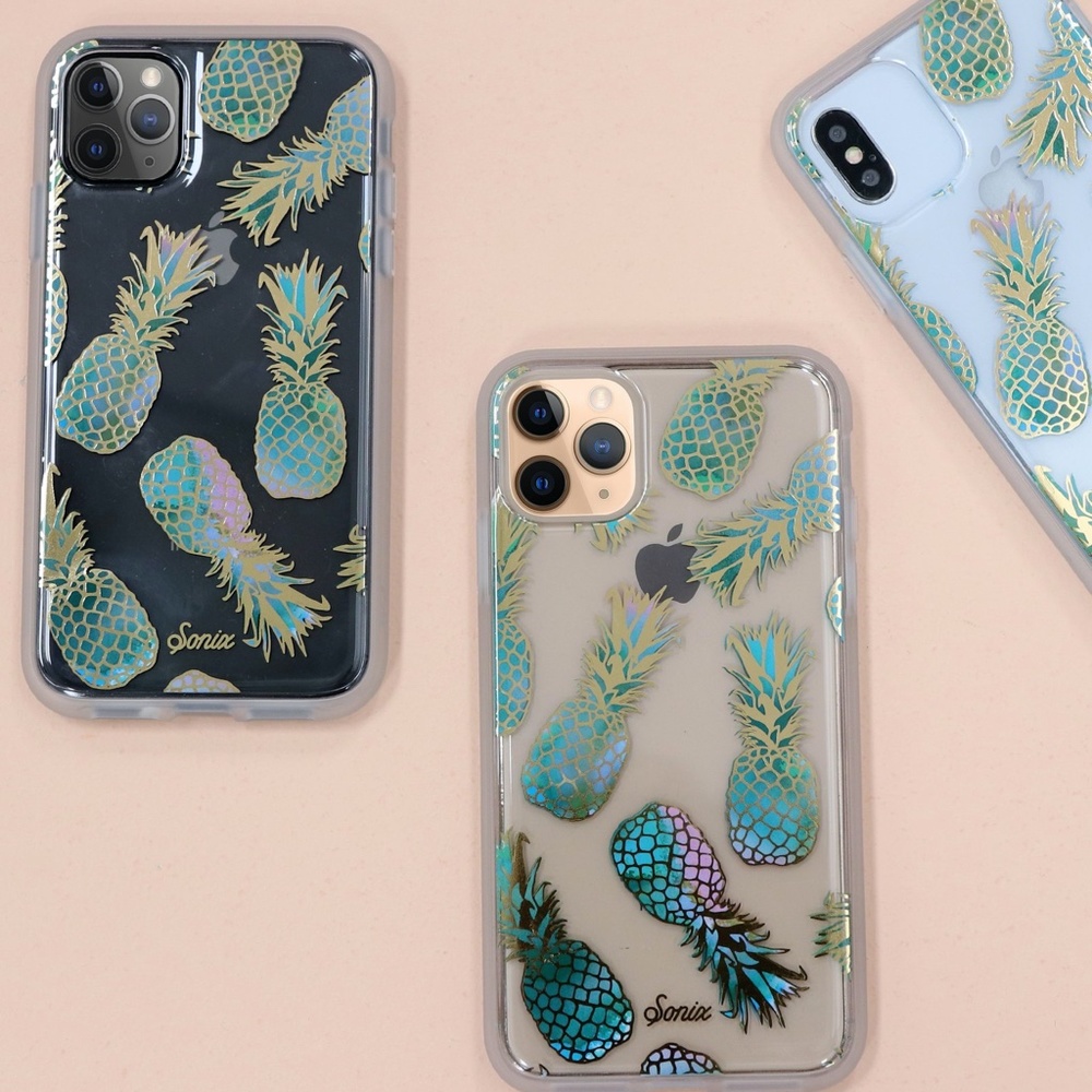 Protective Clear Case for iPhone Teal Pineapples - Picture 2 of 4